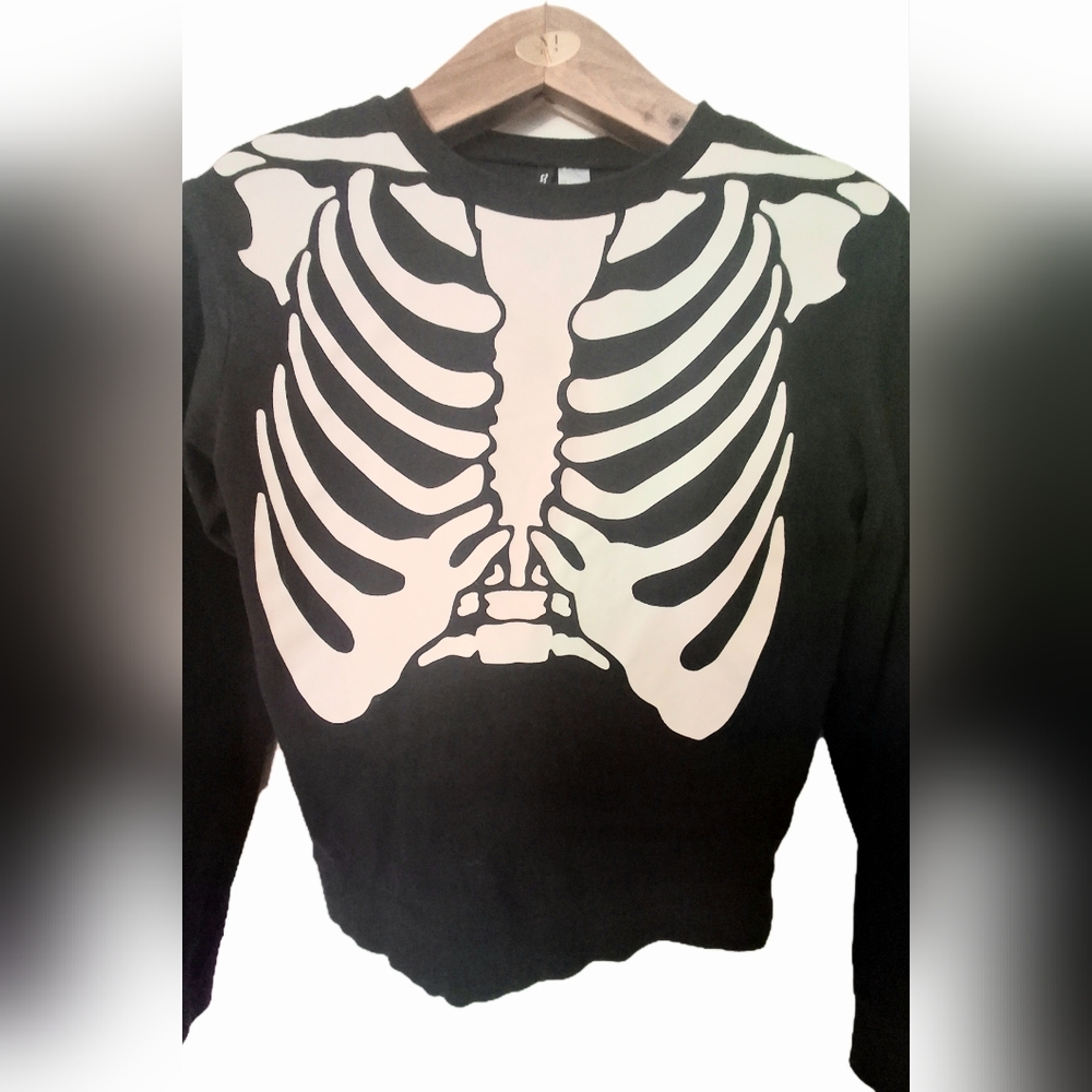Divided Longsleeve Skeleton Ribcage Shirt - Picture 2 of 3